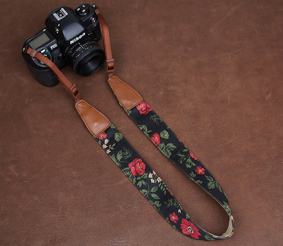 Slr Camera Strap Canon/nikon Camera Strap Dslr Camera Strap---black Background Red Flower